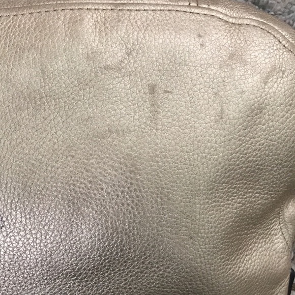 Michael Kors Bedford Tassel Gold Pebbled Leather Flap Bag - Picture 4 of 16